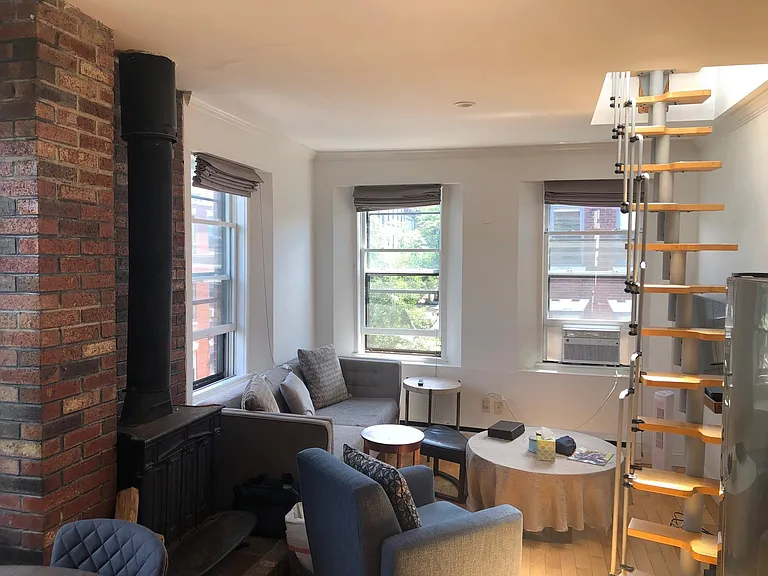 59 Phillips St #8 — Photo 1
