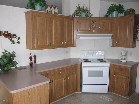 3rd image of 1102 S 114th St Lot 7