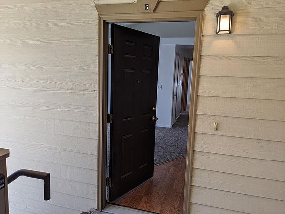 2nd image of 387 Buffalo Dr Unit G