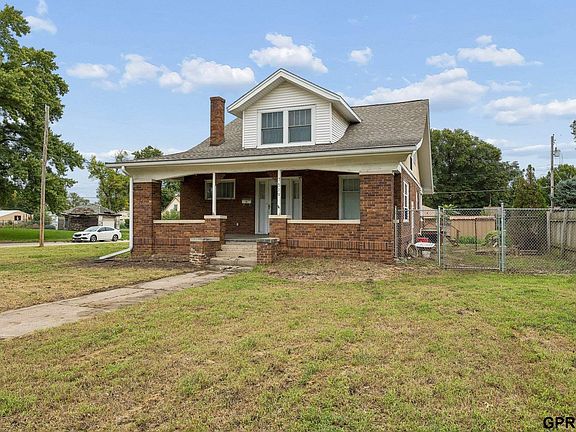 2nd image of 7519 N 28th Ave