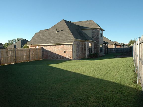 Over Sized Culdesac Lot