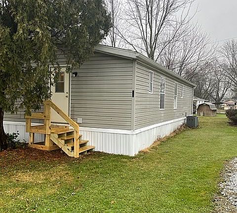 3rd image of 7896 E Lincoln Way #74