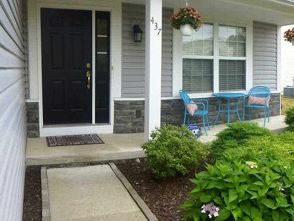 2nd image of 437 Oak Creek Dr