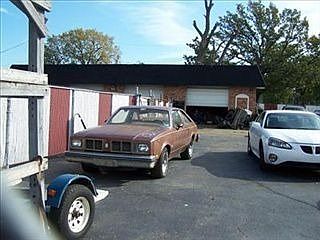 2nd image of 4817 Calumet Ave