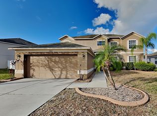 11402 Callaway Pond Dr, Riverview, FL 33579