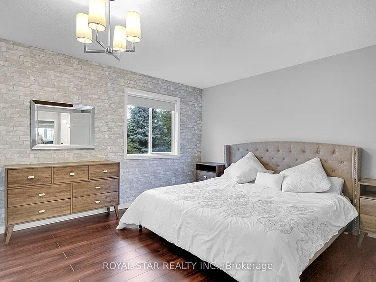 133 Margrave Ave — Photo 24