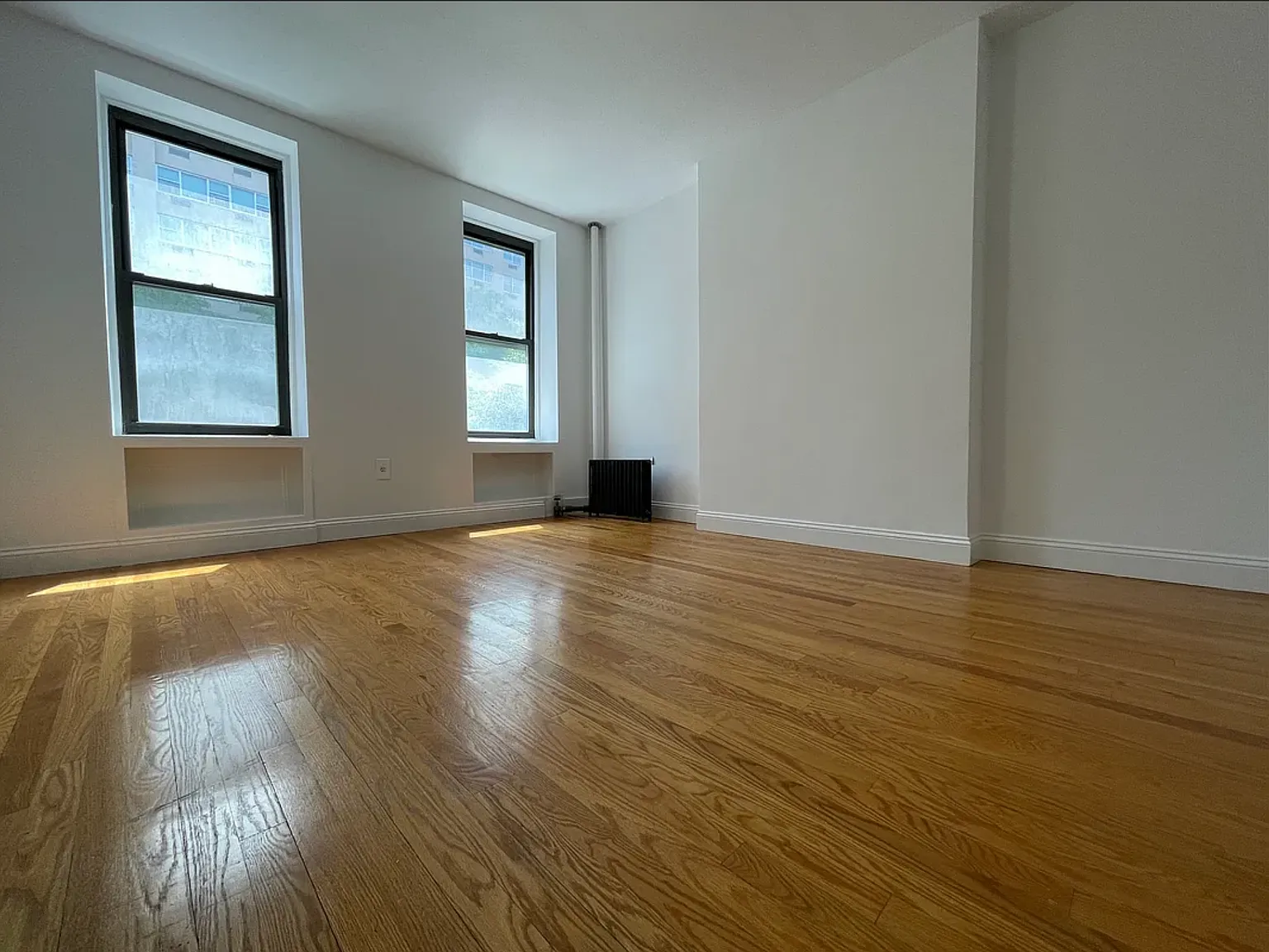 1601 York Avenue — Photo 1