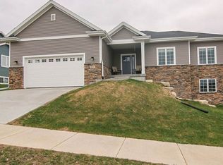 608 Boulder Trl, Waunakee, WI 53597