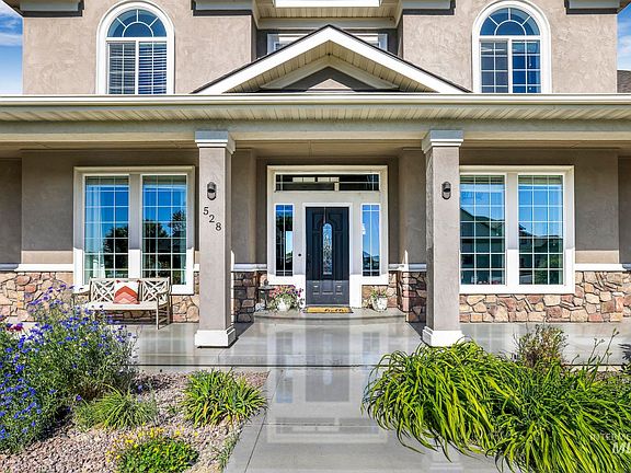 2nd image of 528 Tasia Brianna Dr W