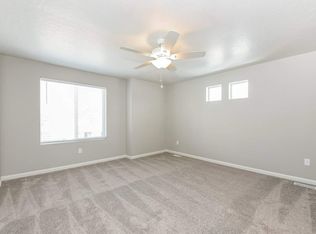 111 N Riverside Dr, Saratoga Springs, UT 84045
