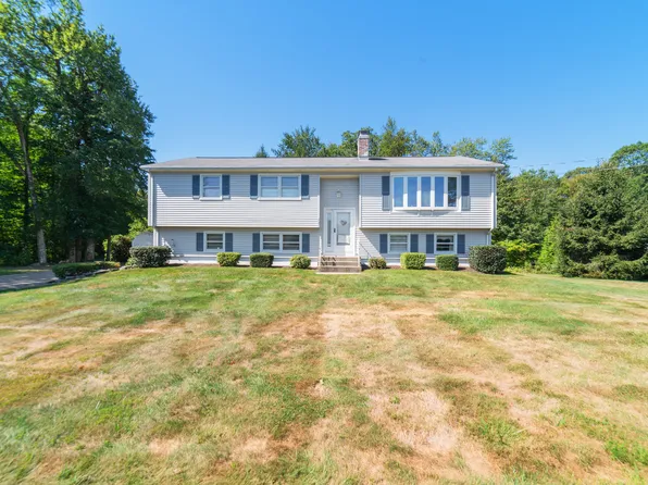 121 Moose Hill Road, Oxford, CT 06478