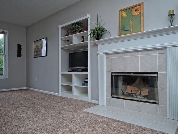 4th image of 10243 Andover Dr