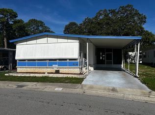 15666 49th St N #1021, Clearwater, FL 33762