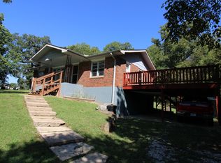 16433 Forrest Dr, Houston, MO 65483