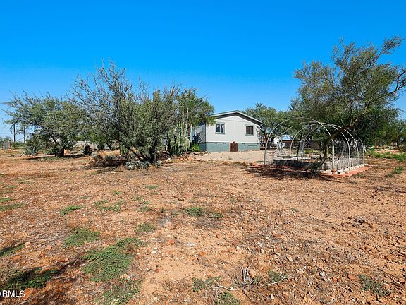 4th image of 46913 N 40th Dr