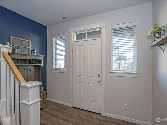 3rd image of 10574 191st Street Ct E