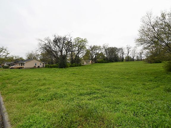 3rd image of 1409 Jones Ave