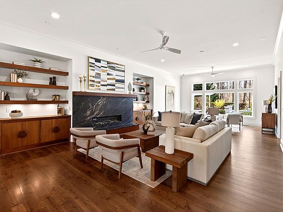 2nd image of 5607 Lambshire Dr