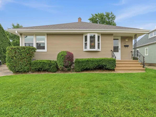 253 S Madison St, Waupun, WI 53963