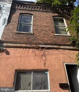 912 S 51st St, Philadelphia, PA, 19143