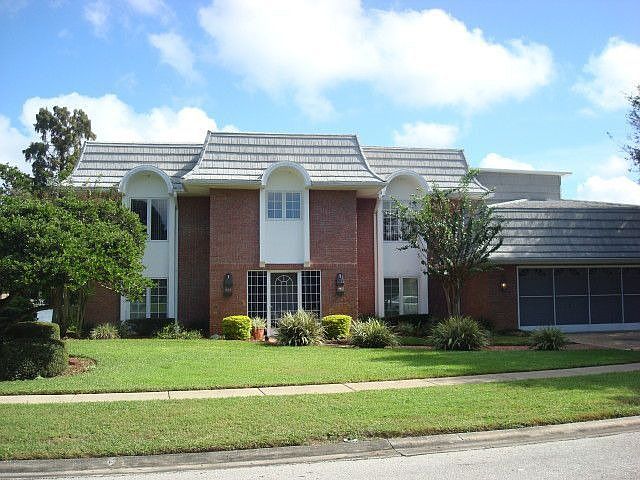 1st image of 2115 Edgewater Cir