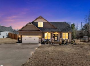 108 Henderson Rd, Greer, SC 29651