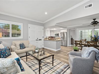 713 Avenida Majorca Unit B, Laguna Woods, CA, 92637