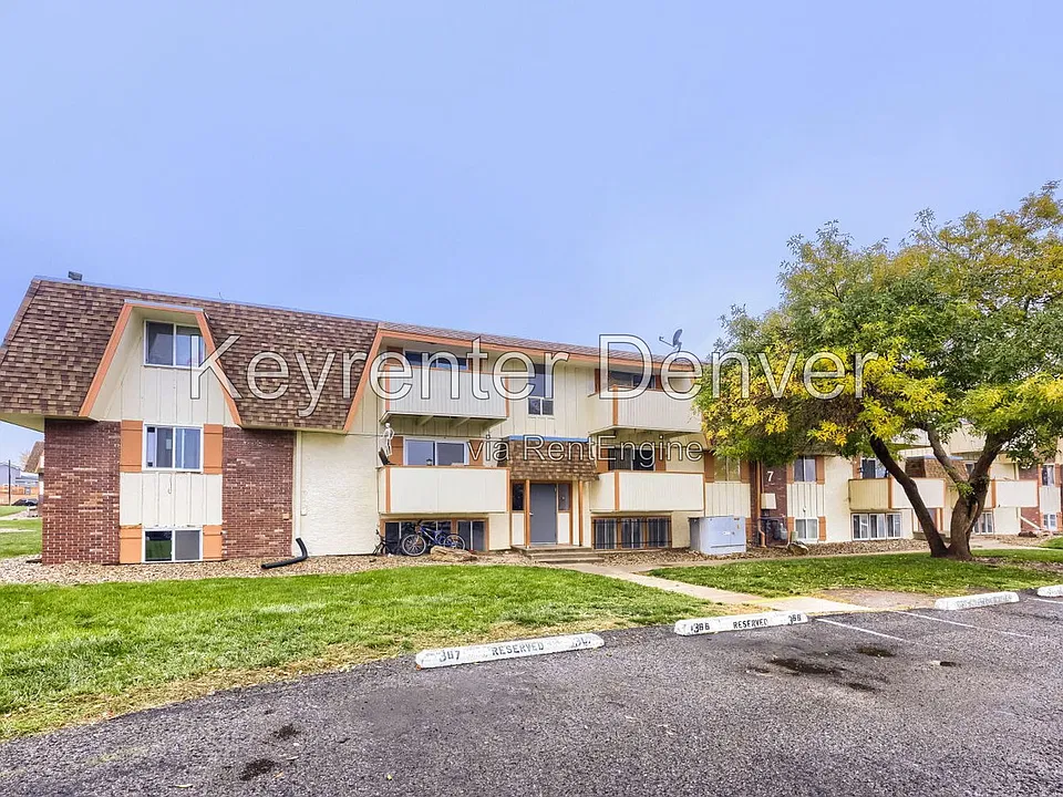 10211 Ura Ln #7-102