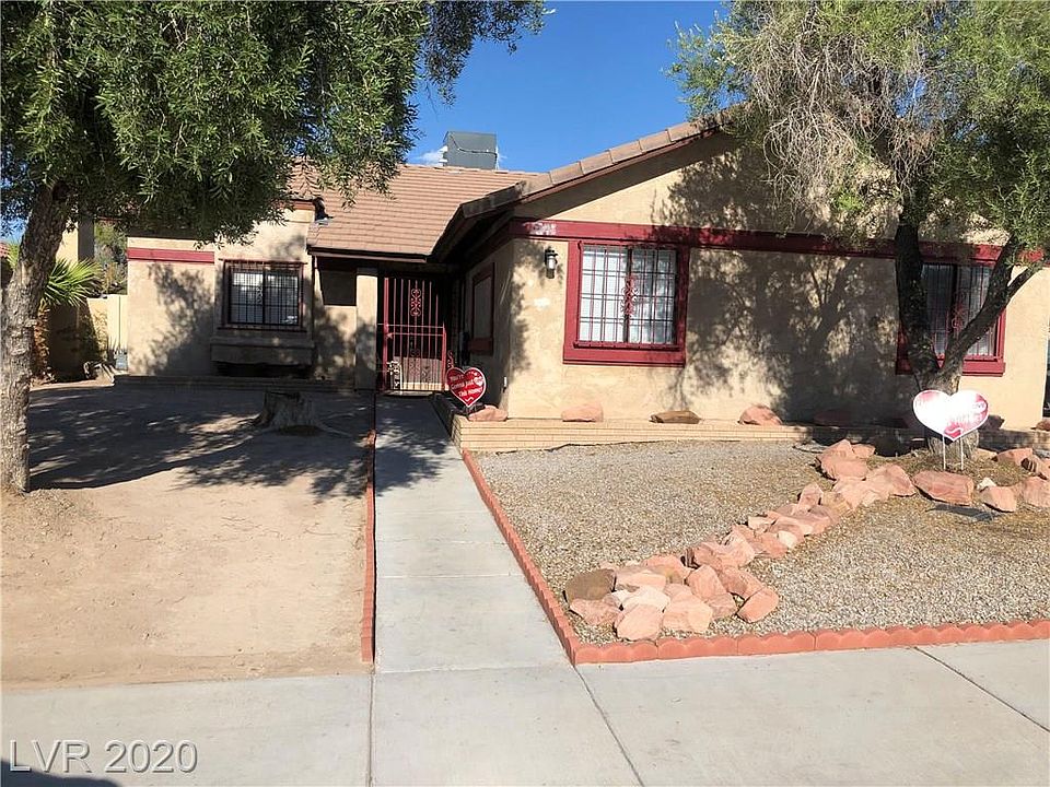 1st image of 3166 Carmelita Cir