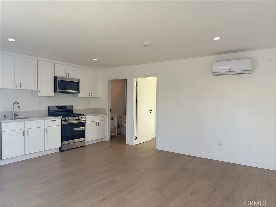 22917 Sherman Way