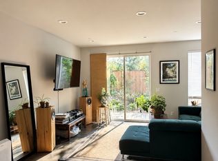 18016 12th Ave NE Unit E, Seattle, WA 98155