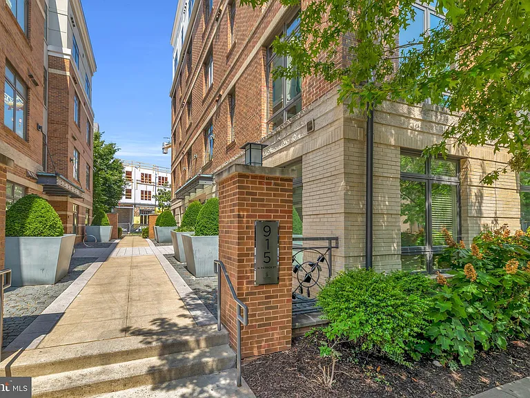 915 N Patrick St #407 — Photo 5