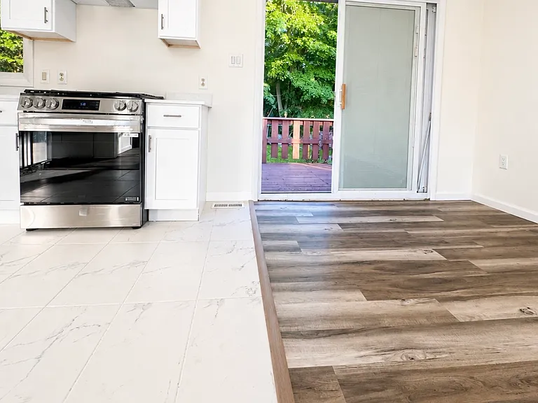 304 Lake Crystalbrook Dr — Photo 14