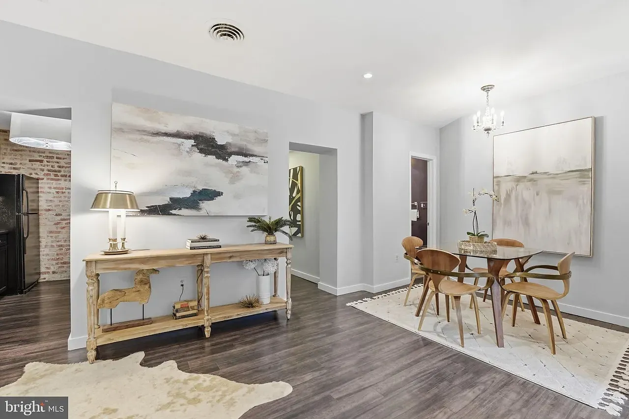 2 bed, 1150 sqft, $4,400 — Photo 3