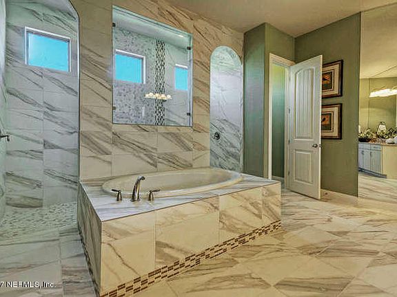 3rd image of 2140 Haiden Oaks Dr