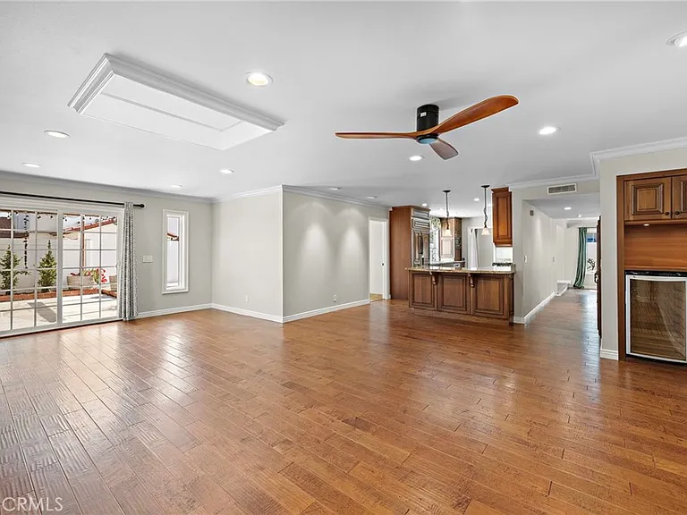 9022 Niguel Cir — Photo 11