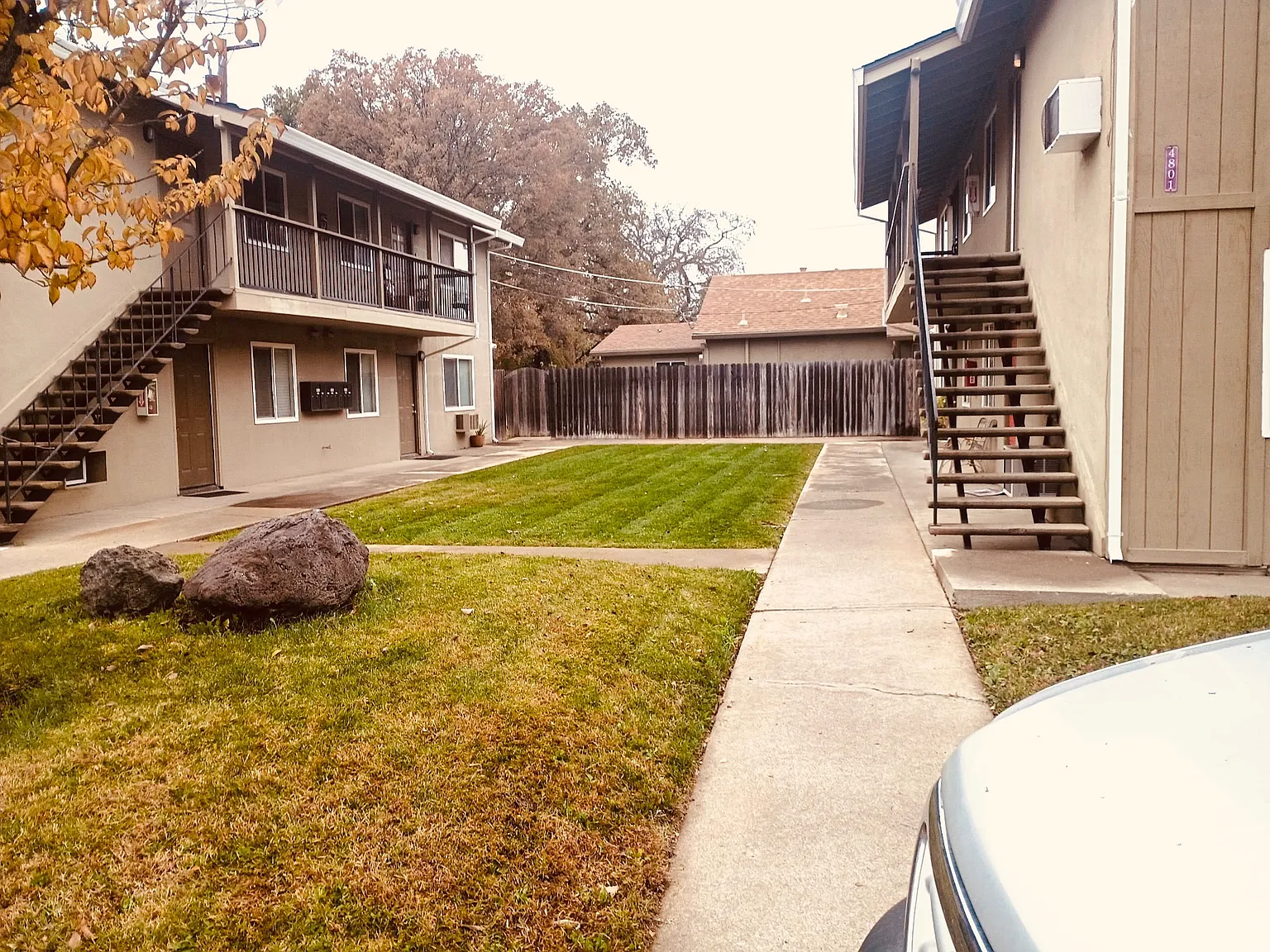 2 bed, 750 sqft, $1,950 — Photo 2