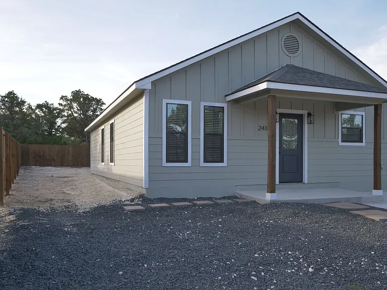 241 Brushy Creek Trl — Photo 8