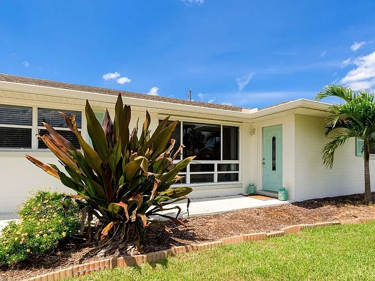 117 Ocean Ter — Photo 3