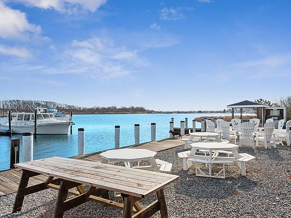 3rd image of 402 W Lake Dr #29