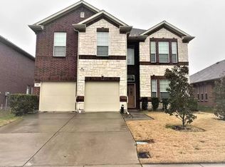 653 Lake City Dr, The Colony, TX 75056