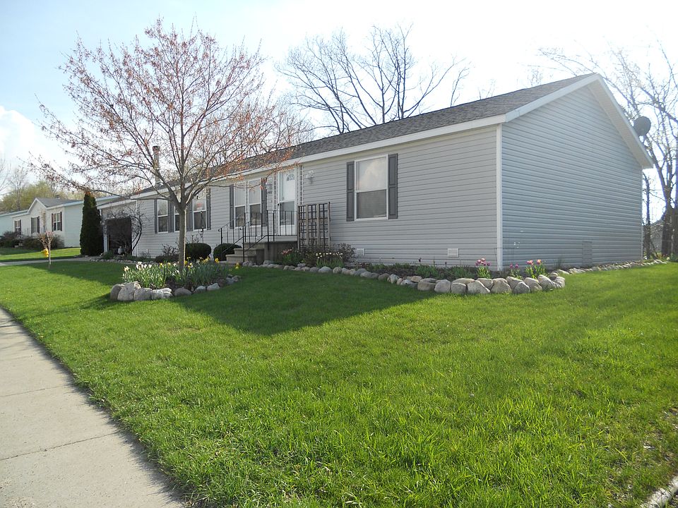 1st image of 2901 Cobblestone Ln