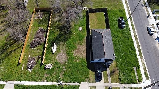 1st image of 1411 Andry St