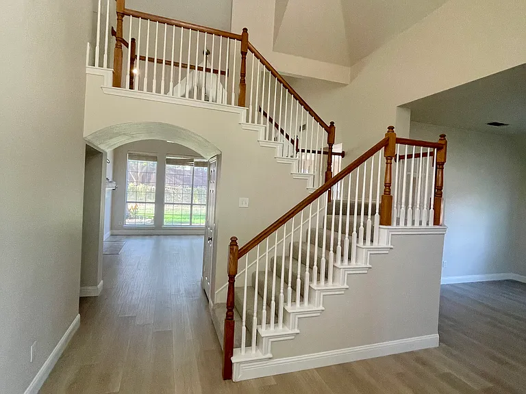 8813 Arbor Creek Ln — Photo 5