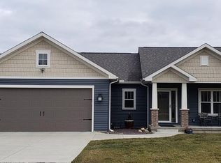 1162 N 1915 East Rd, Shelbyville, IL 62565