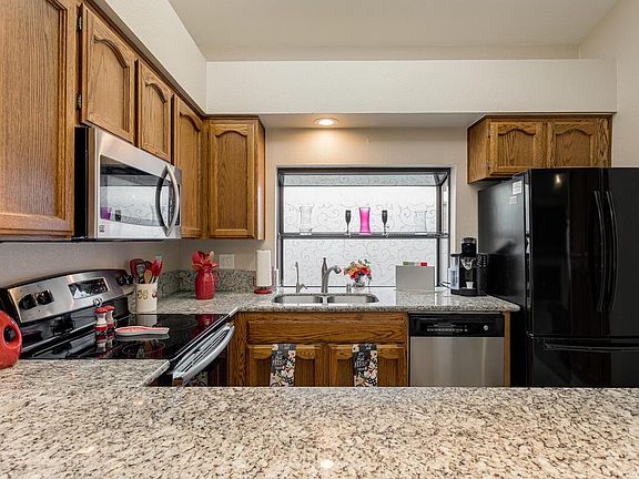 4th image of 4624 Golden Aspen Dr