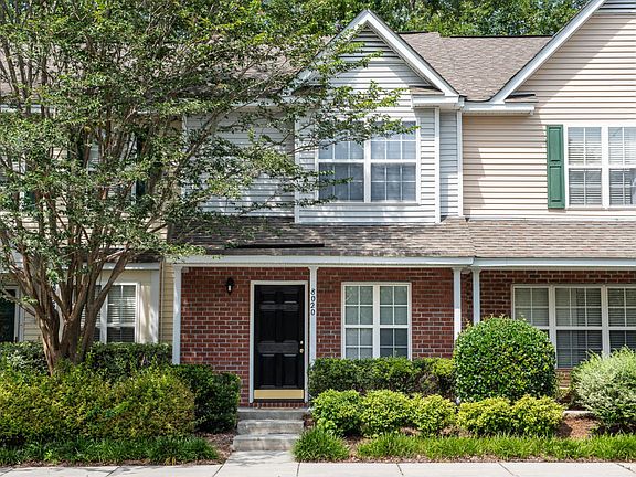 4th image of 8020 Shadow Oak Dr