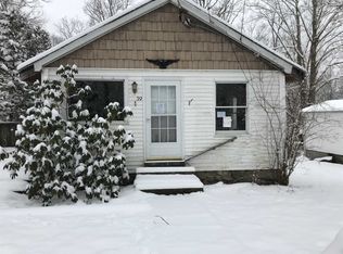 39 Larchmont Rd, Carmel, NY 10512