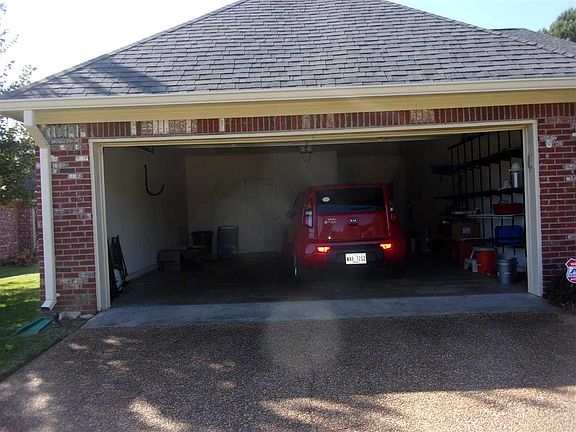 5th image of 1273 Woodberry Dr
