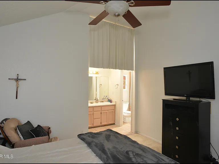 7528 Luz De Lumbre Ave — Photo 19